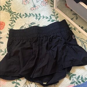 Black get your flirt on shorts